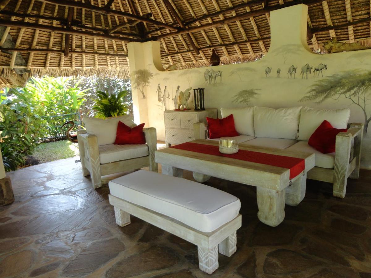 Amani Paradise - Luxury Villas Praia de Diani Exterior foto