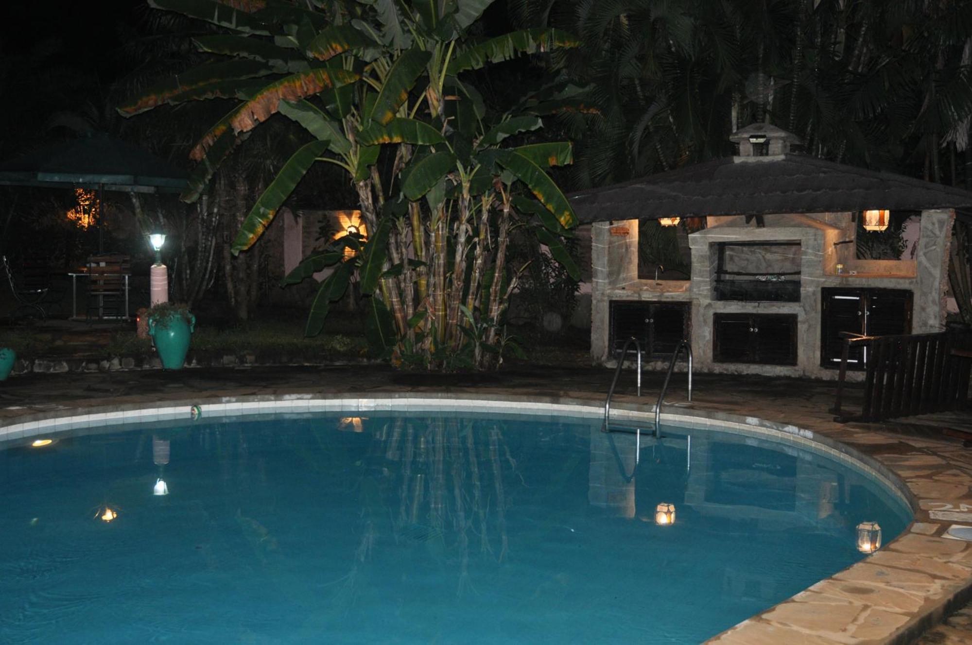 Amani Paradise - Luxury Villas Praia de Diani Exterior foto